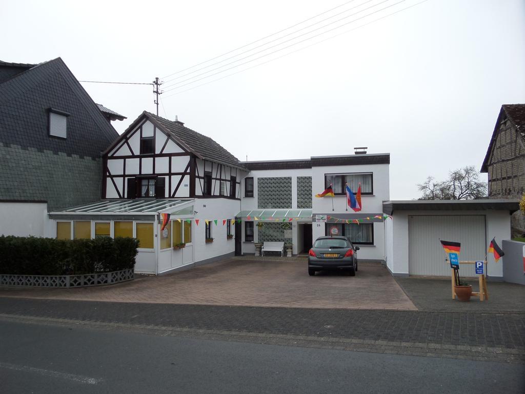 Villa Historisches Fachwerkhaus Reifferscheid  Exterior foto